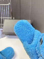 BALENCIAGA 25S SLIPPERS IN BLUE FAUX SHEARLING