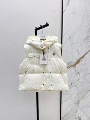MONCLER 25S JACKET IN WHITE 307425