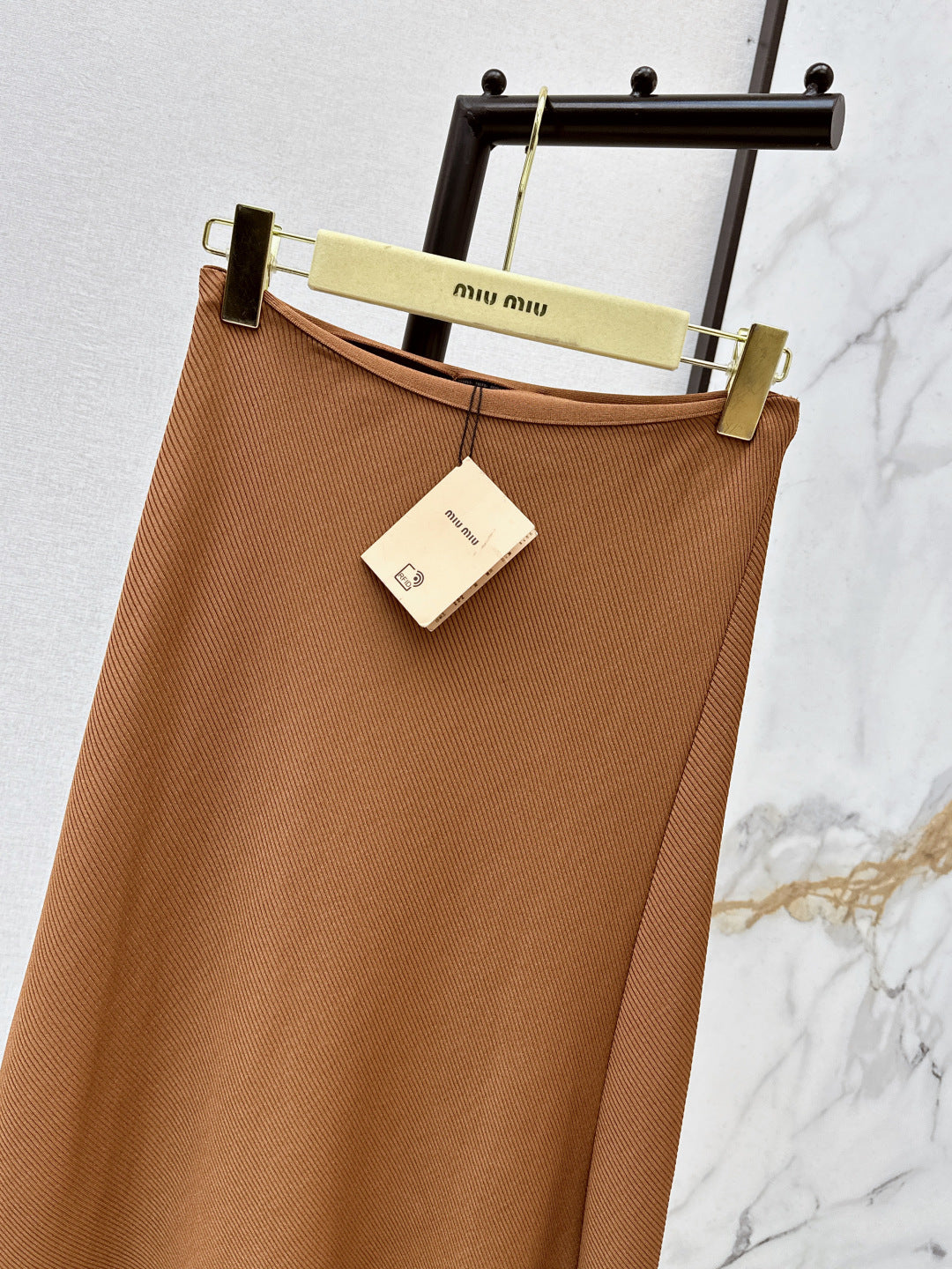 MIUMIU 26S KNIT MIDI SKIRT 927