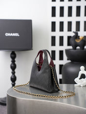 CHANEL 26S SHOPPING BAG MEDIUM 23 IN BLACK LAMBSKIN GOLD HARDWARE