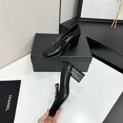 CHANEL 26S LOAFER PUMPS IN BLACK PATENT CALFSKIN