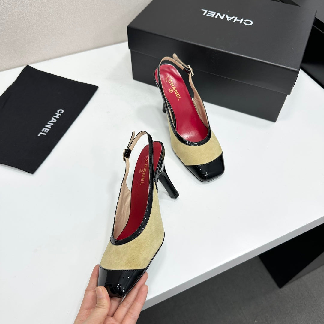 CHANEL 26S HIGH HEEL SLINGBACK IN BEIGE SUEDE AND BLACK PATENT CALFSKIN