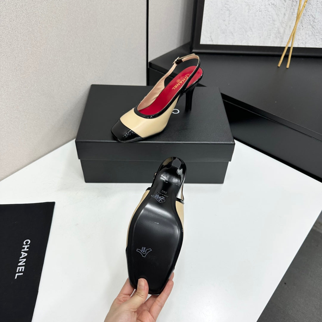 CHANEL 26S HIGH HEEL SLINGBACK IN BEIGE LAMBSKIN AND BLACK PATENT CALFSKIN