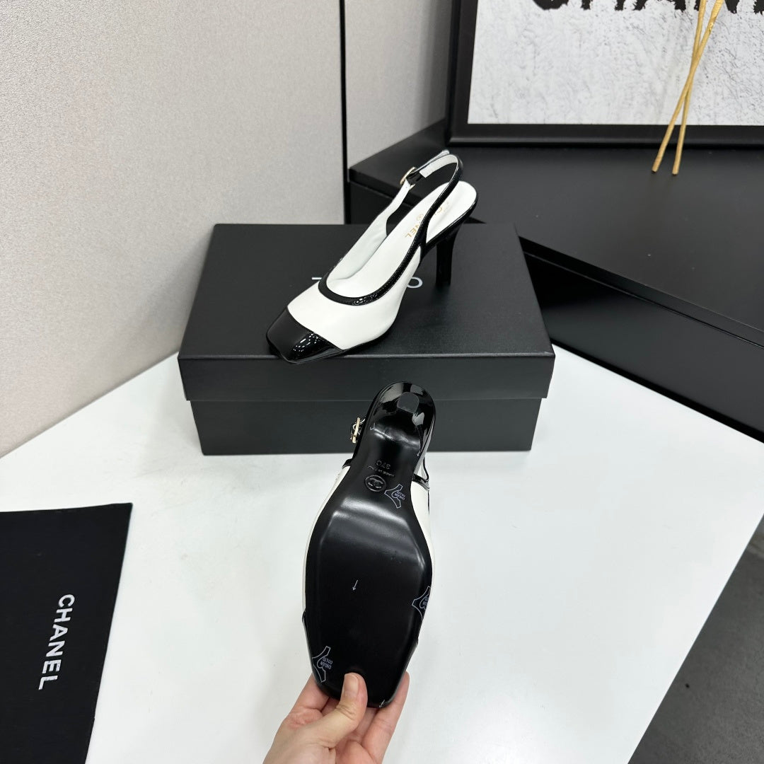 CHANEL 26S HIGH HEEL SLINGBACK IN WHITE LAMBSKIN AND BLACK PATENT CALFSKIN
