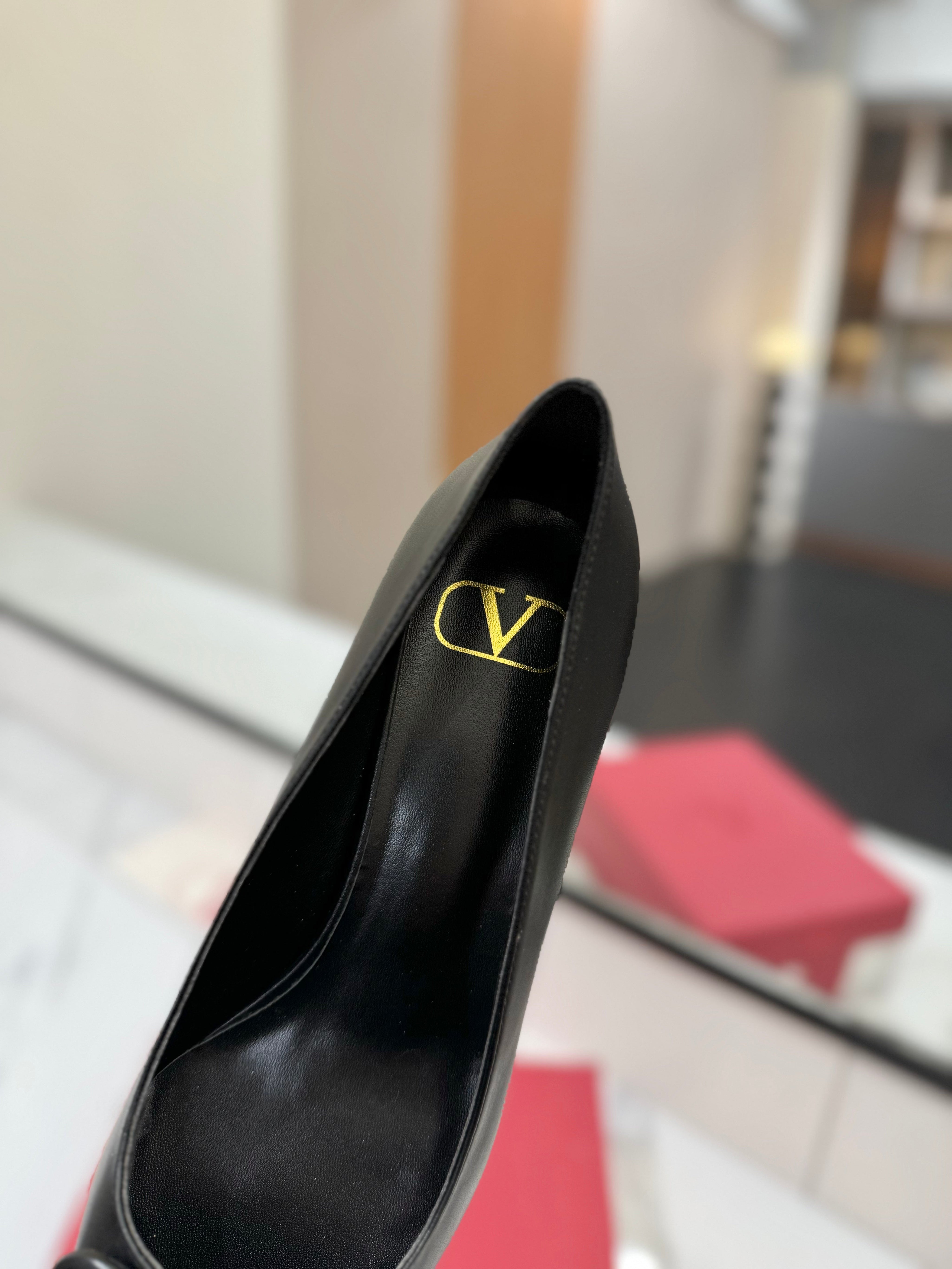 VALENTINO 26S HIGH HEELS 45 MM IN BLACK SMOOTH CALFSKIN