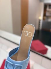 VALENTINO 26S HIGH-HEEL SANDALS 60 MM IN SKY BLUE PATENT CALFSKIN