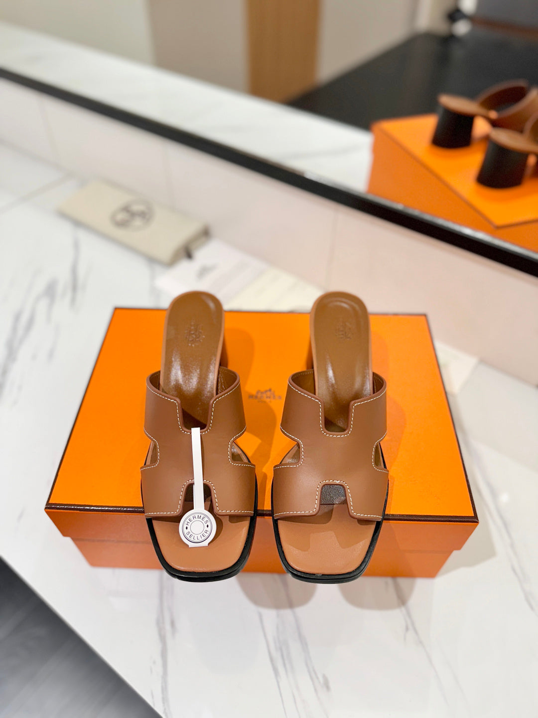 HM 26S HELIA SANDAL 70MM IN CARAMEL BROWN CALFSKIN