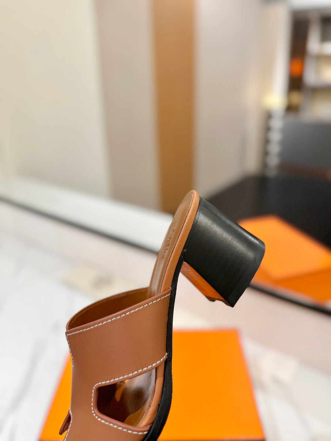 HM 26S HELIA SANDAL 70MM IN CARAMEL BROWN CALFSKIN