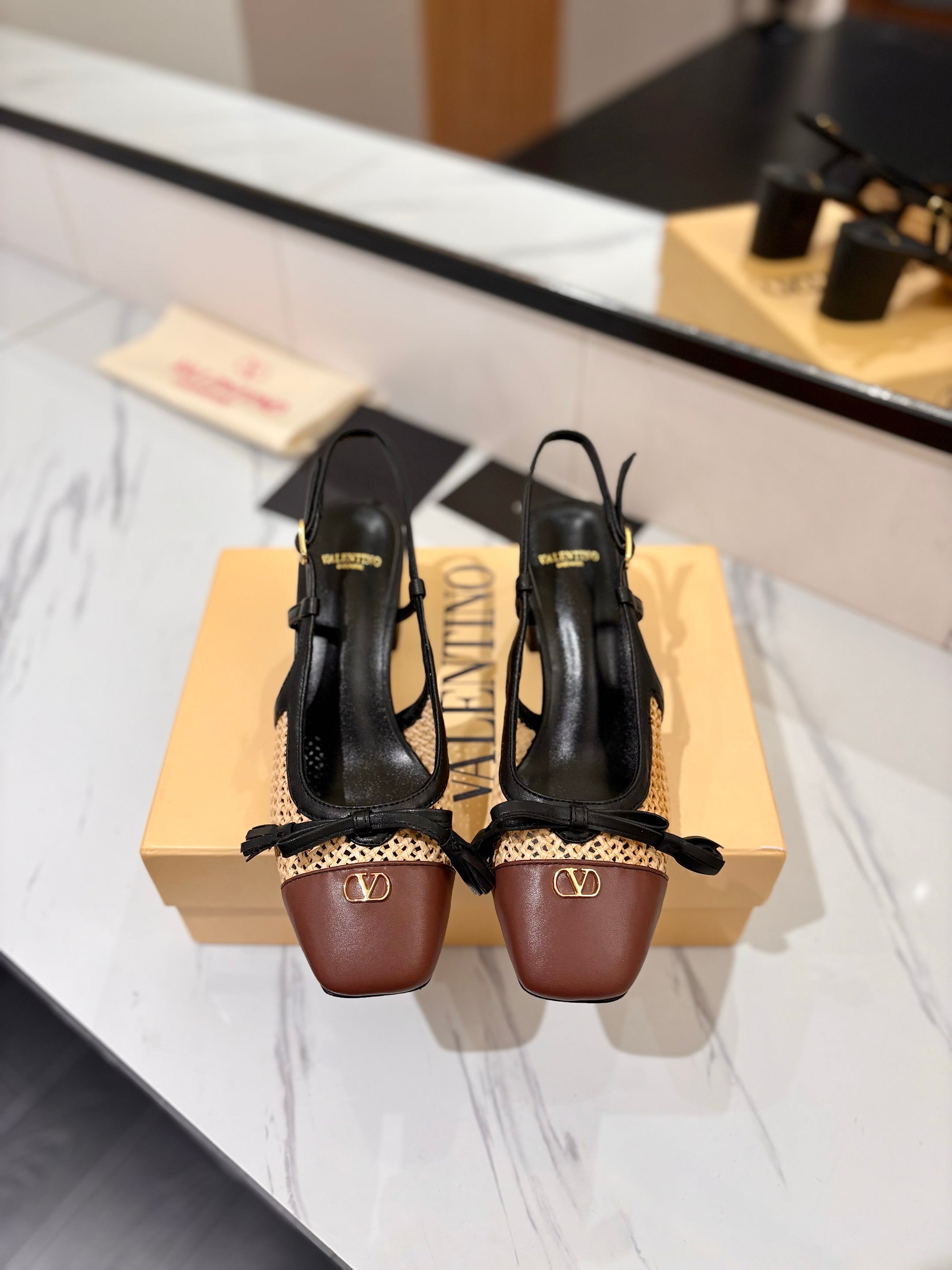 VALENTINO 26S HEELED SLINGBACKS 60 MM IN BLACK AND BROWN CALFSKIN