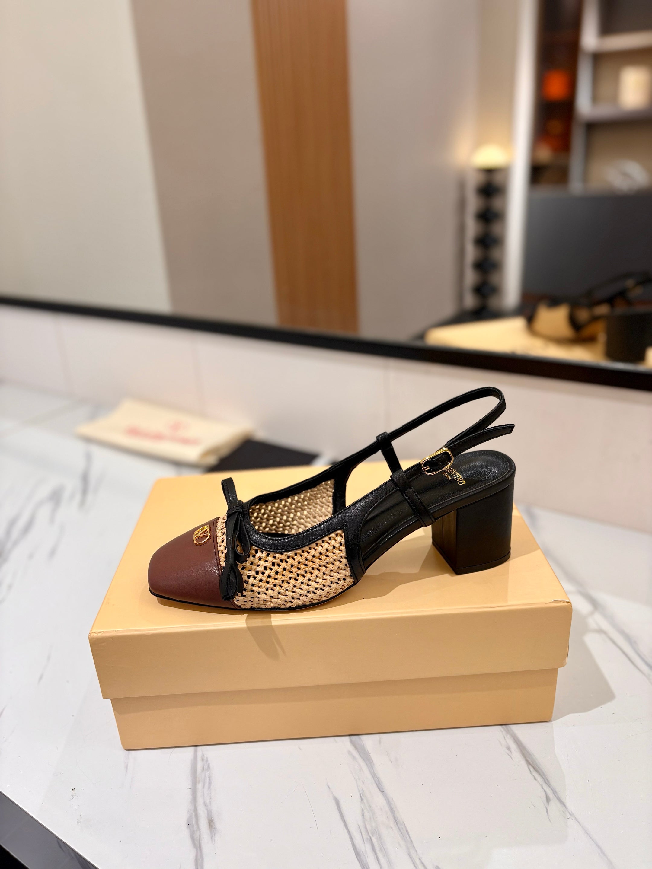 VALENTINO 26S HEELED SLINGBACKS 60 MM IN BLACK AND BROWN CALFSKIN