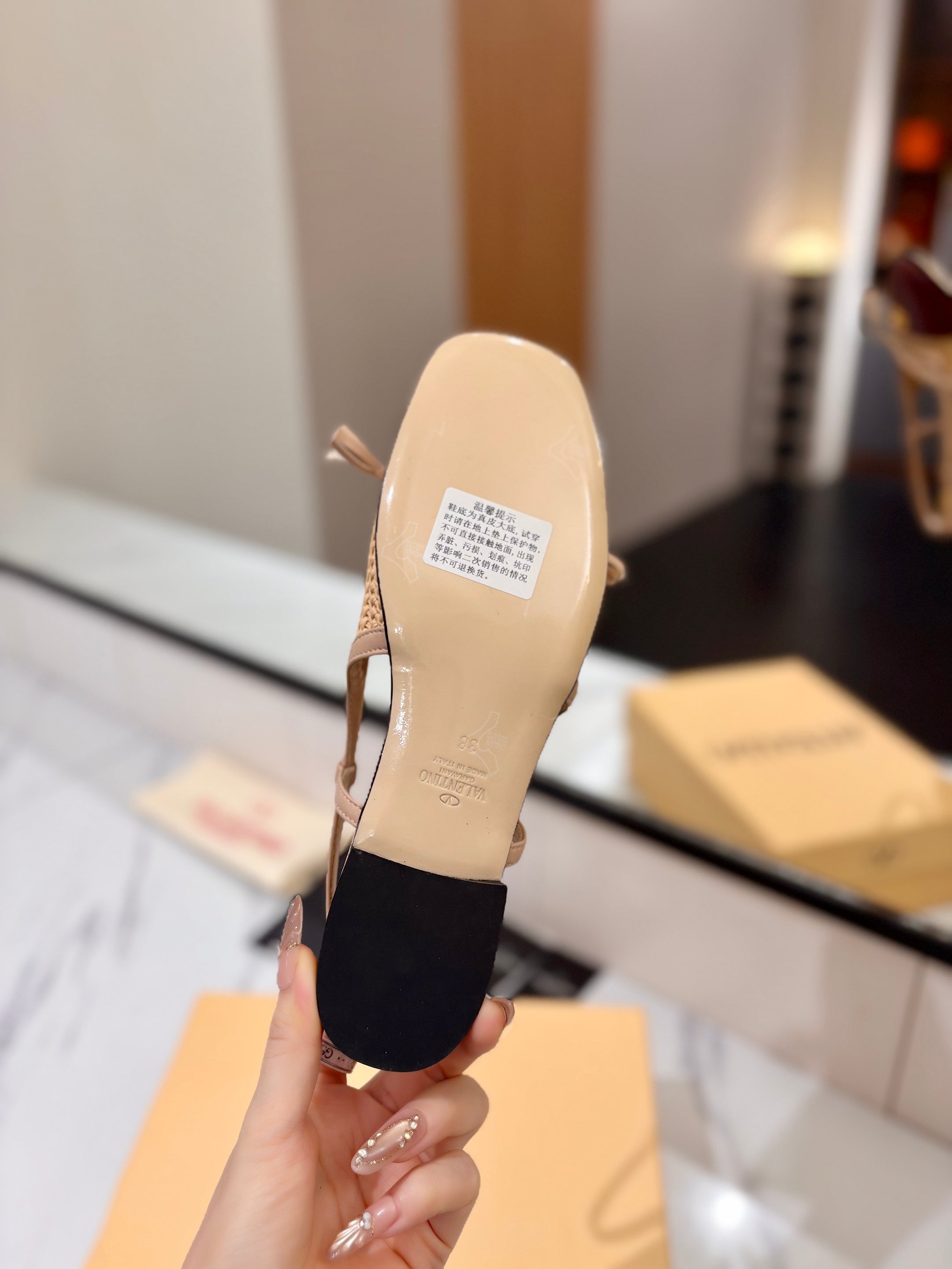 VALENTINO 26S SLINGBACK FLATS IN BEIGE AND BURGUNDY CALFSKIN