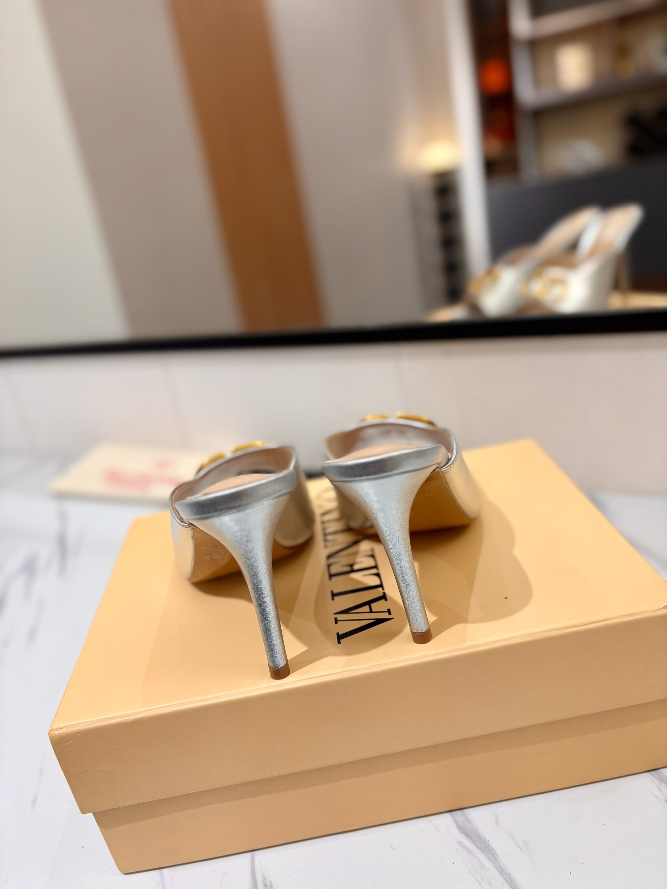 VALENTINO 26S HEEL SANDALS 100 MM IN METALLIC SILVER CALFSKIN WITH GOLD HARDWARE