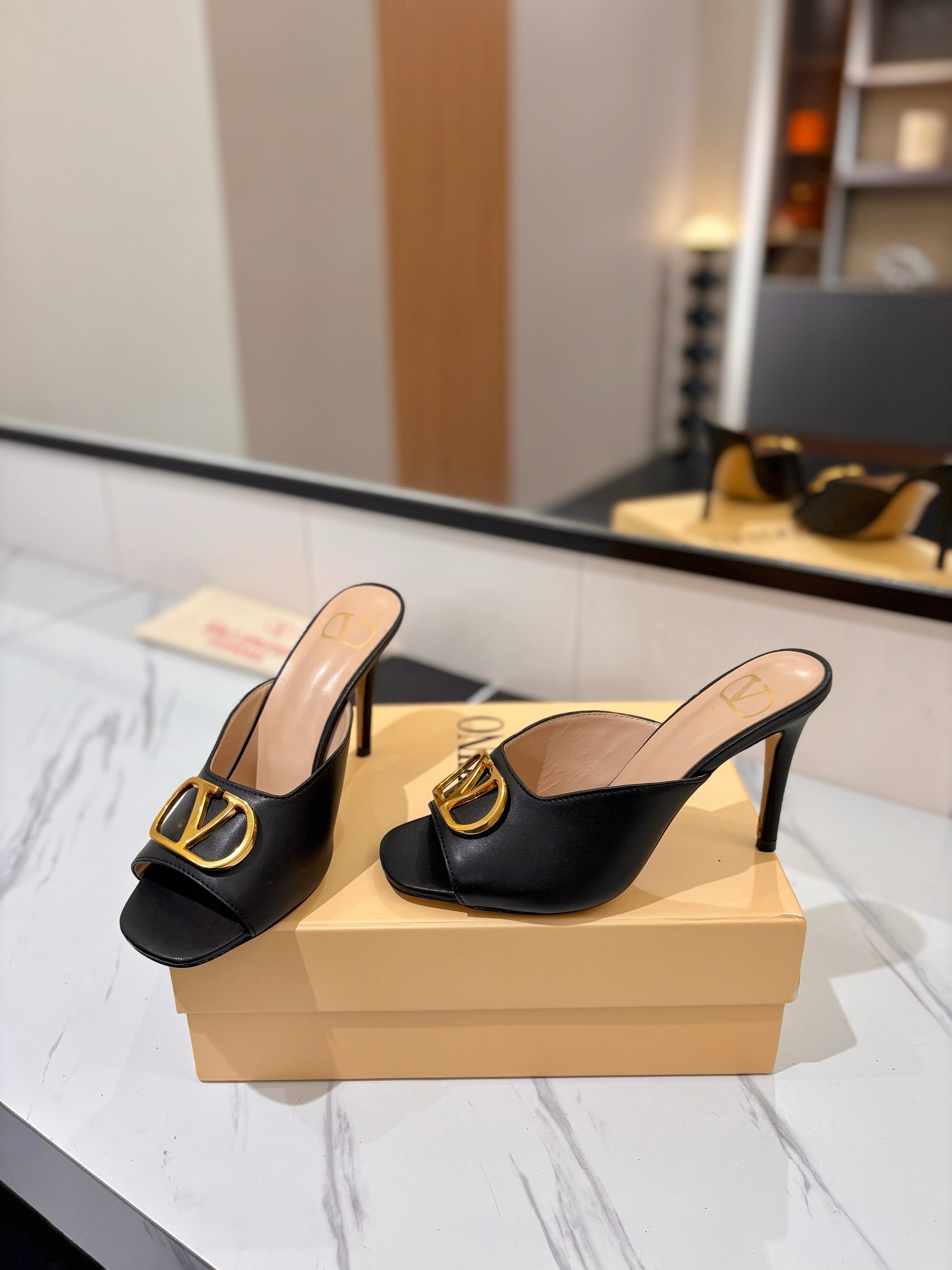 VALENTINO 26S HEEL SANDALS 100 MM IN BLACK CALFSKIN WITH GOLD HARDWARE