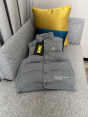 MONCLER 25S DOWN VEST IN GRAY 065