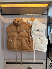 MONCLER 25S CONVERTIBLE JACKET IN BROWN 035