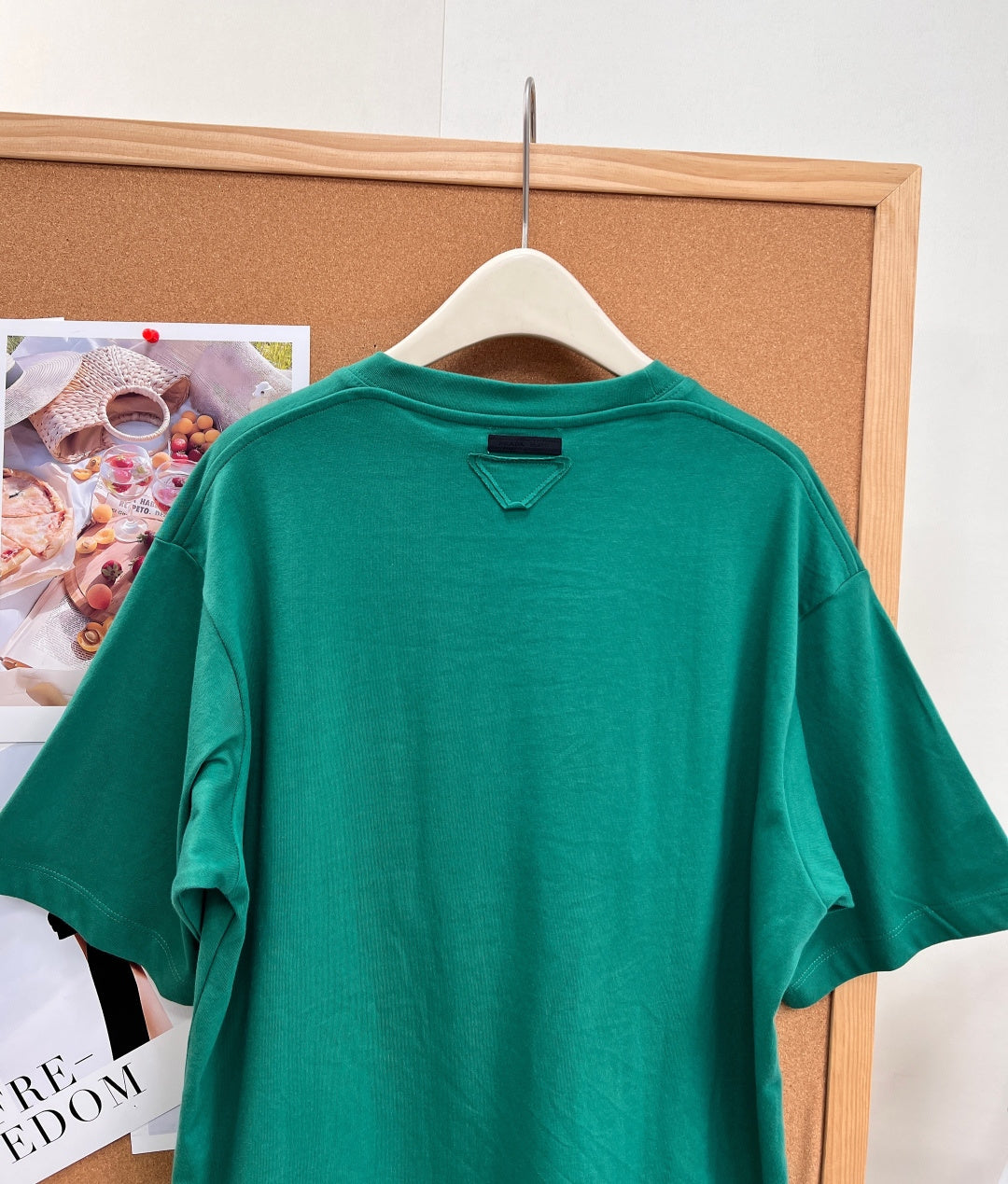 PRADA 26S SHORT-SLEEVE T-SHIRT 1152