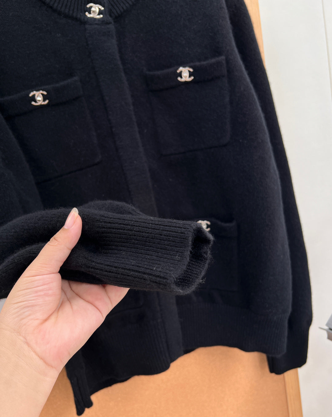 CHANEL 26S KNIT CARDIGAN 1498