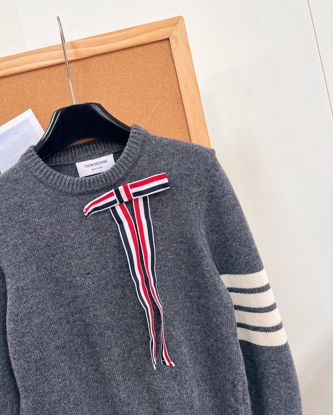 THOM 26S ROUND-NECK KNIT SWEATER 300