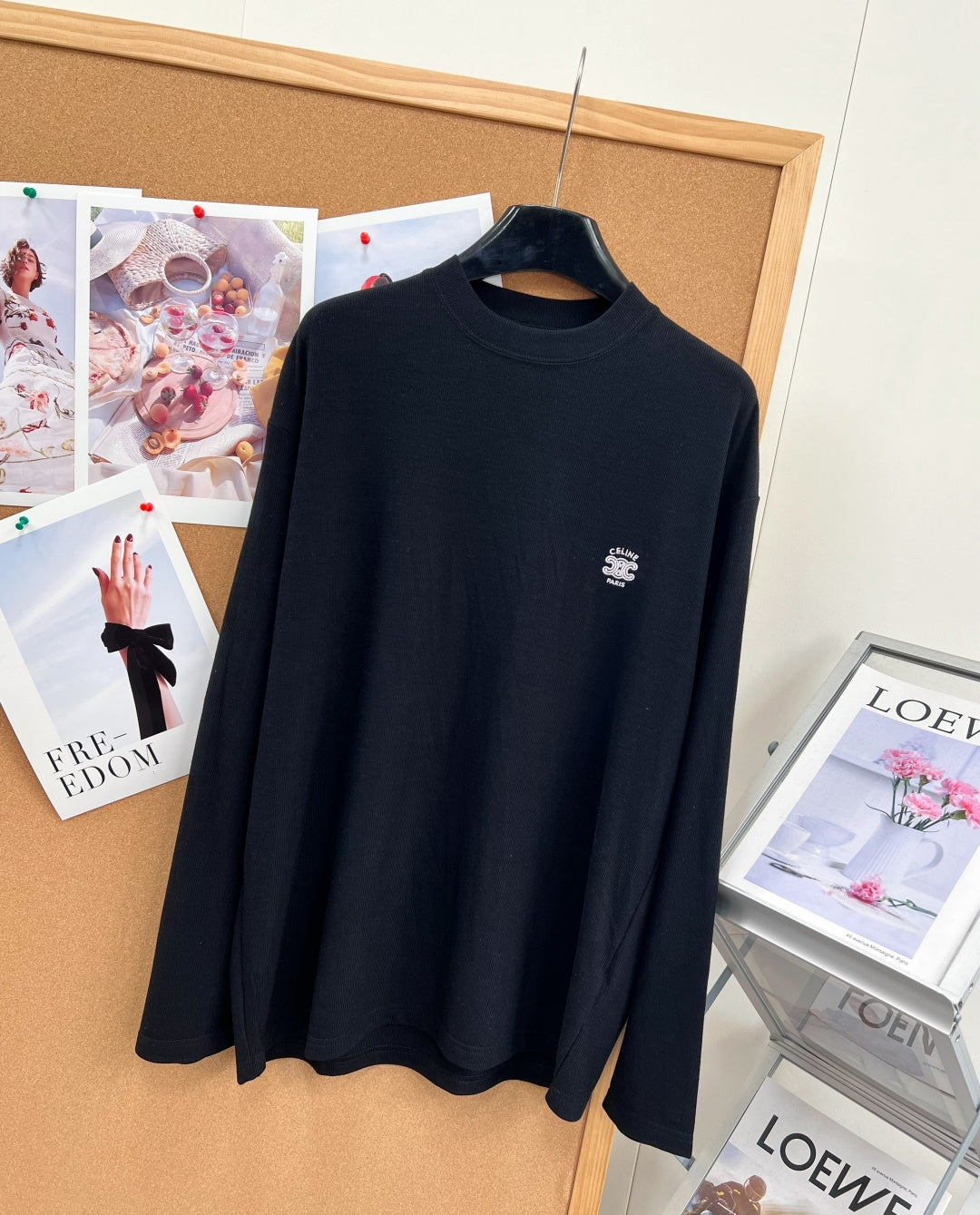 CELINE 26S LONG-SLEEVE T-SHIRT 584