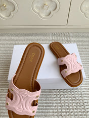 CELINE 26S TRIOMPHE SLIDE SANDALS IN LIGHT PINK CALFSKIN WITH TAN BROWN FOOTBED