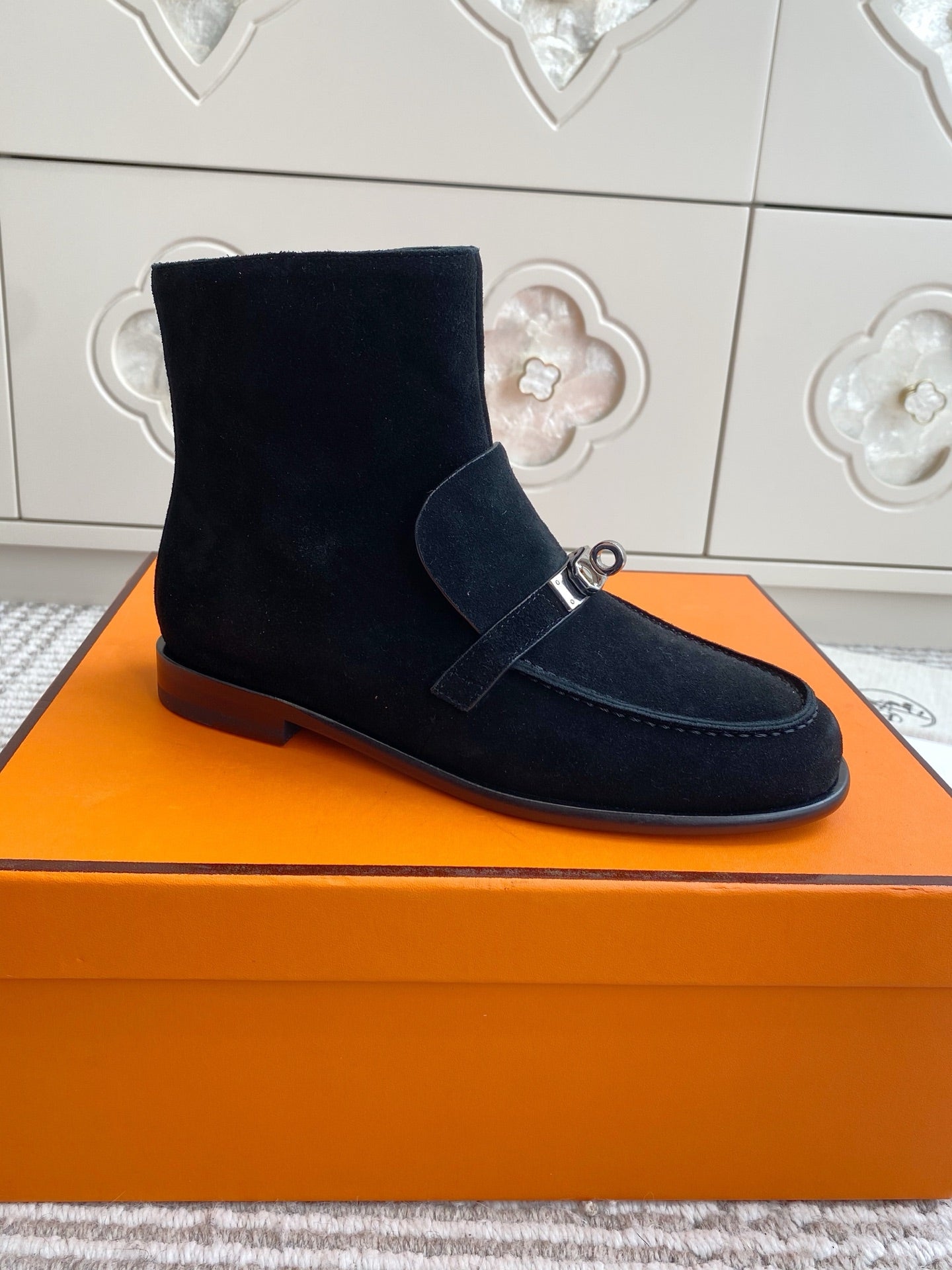HM 25S KELSY ANKLE BOOT IN BLACK SUEDE WITH SILVER HARDWARE