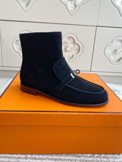 HM 25S KELSY ANKLE BOOT IN BLACK SUEDE WITH SILVER HARDWARE