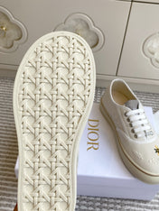 DIOR 26S LOW TOP SNEAKERS IN BEIGE CANVAS