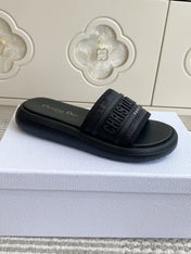 DIOR 26S DWAY SLIDES IN BLACK RUBBER SOLE