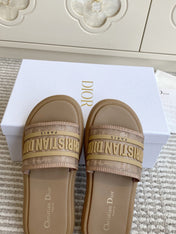 DIOR 26S DWAY SLIDES IN BROWN RUBBER SOLE