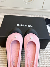 CHANEL 26S BALLET FLATS IN PINK SUEDE AND BLACK LAMBSKIN