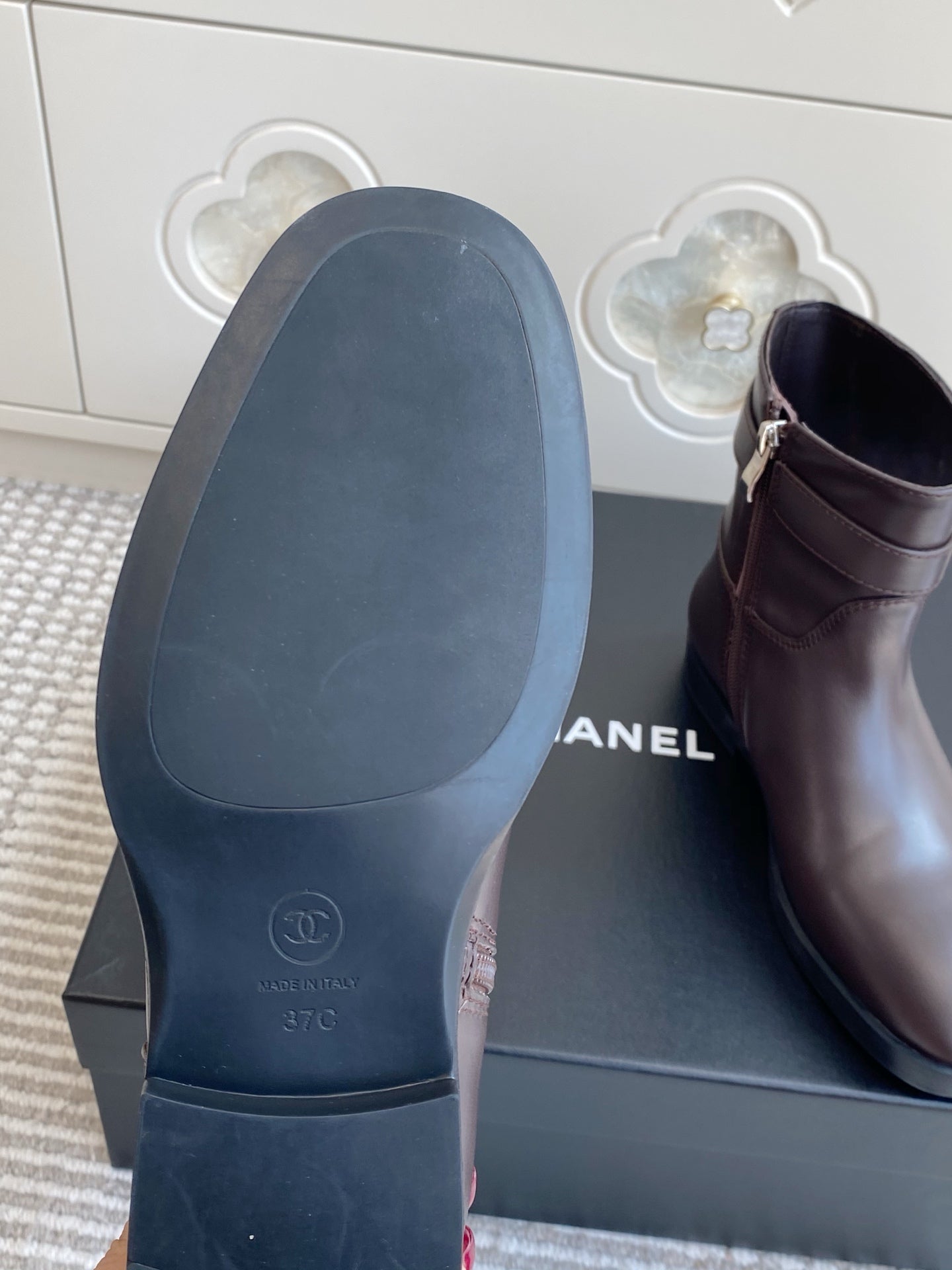 CHANEL 26S SHORT RIDING BOOTS IN BROWN CALFSKIN GOLD TONE CC LOGO BUCKLE STRAP