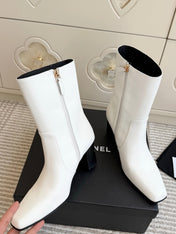 CHANEL 26S HIGH HEEL ANKLE BOOTS 70 MM IN WHITE CALFSKIN SQUARE TOE