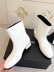 CHANEL 26S SHORT BOOTS IN WHITE CALFSKIN