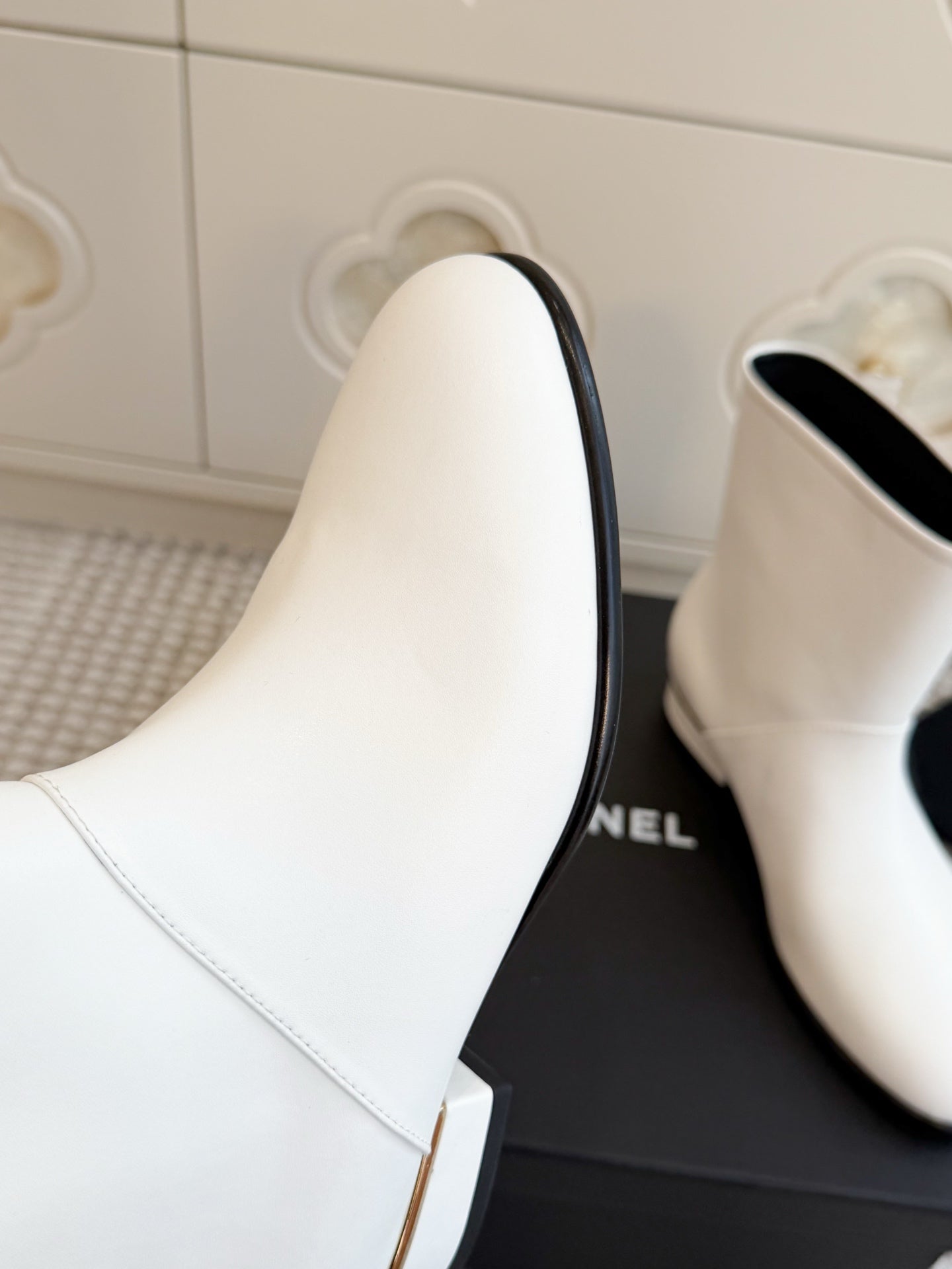 CHANEL 26S SHORT BOOTS IN WHITE CALFSKIN