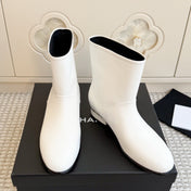 CHANEL 26S SHORT BOOTS IN WHITE CALFSKIN