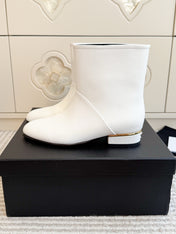 CHANEL 26S SHORT BOOTS IN WHITE CALFSKIN
