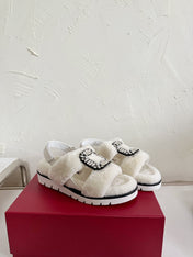 SLIDY VIV' WINTER FUR STRASS BUCKLE SANDALS IN WHITE SHEARLING