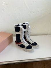 LACE-UP KNEE BOOTS IN BEIGE SUEDE AND NAVY MESH