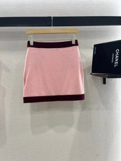 CHANEL FLAT-NECK KNIT CAMISOLE AND STRAIGHT KNIT SKIRT SET 263412