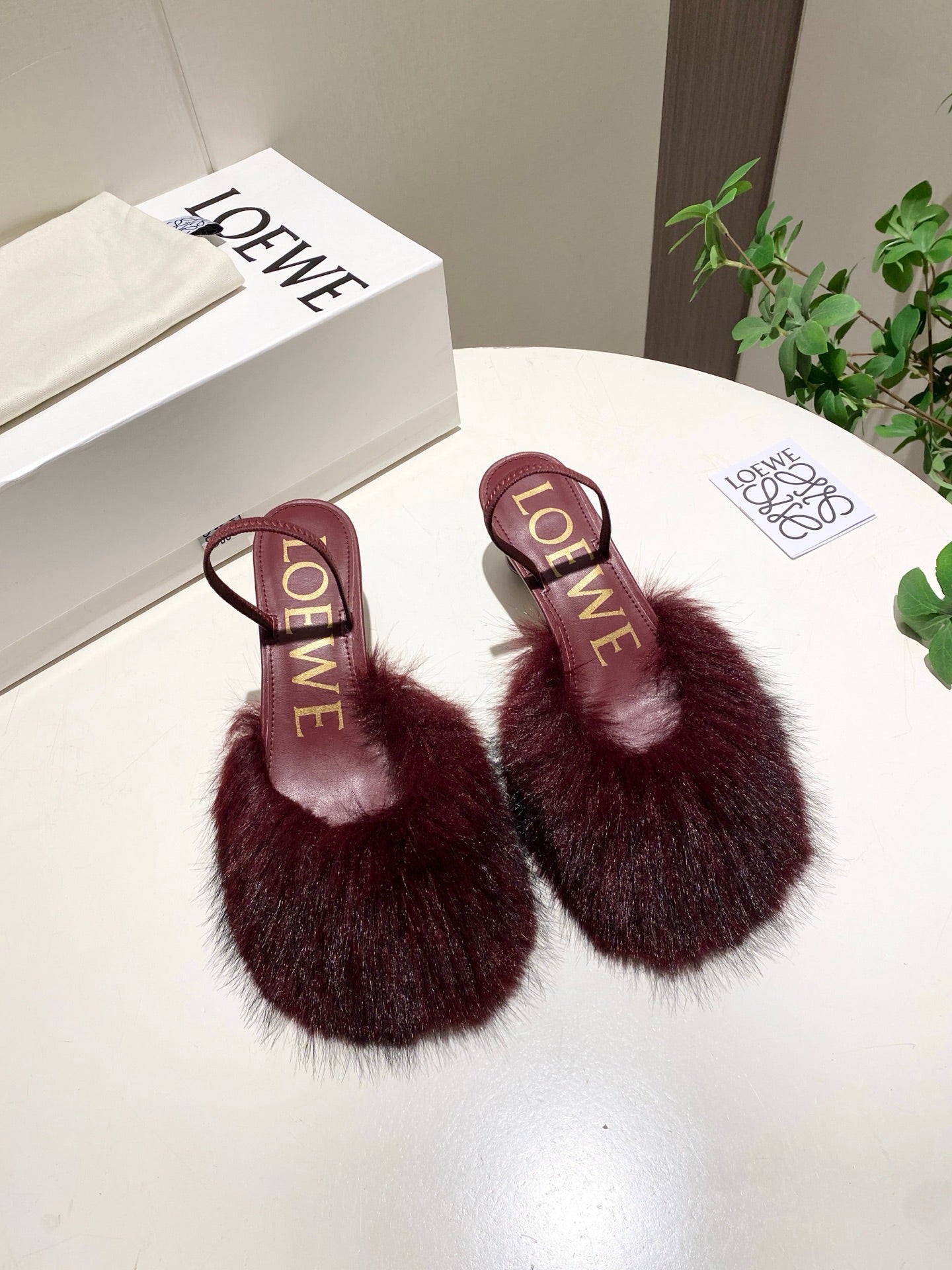 LOEWE 26S OPEN-BACK HIGH HEELS 60MM IN WINE RED CALFSKIN WITH FUR