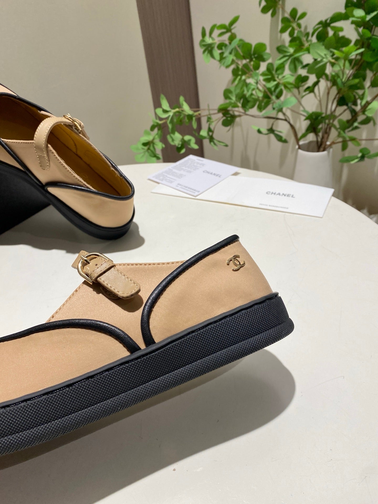 CHANEL 26S MARY JANE FLAT IN BLACK MIX BEIGE FABRIC AND LAMBSKIN