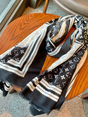 LV SCARF 200 CM IN CASHMERE 732078