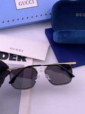 GUCCI 26S SQUARE FRAME IN METAL 422540