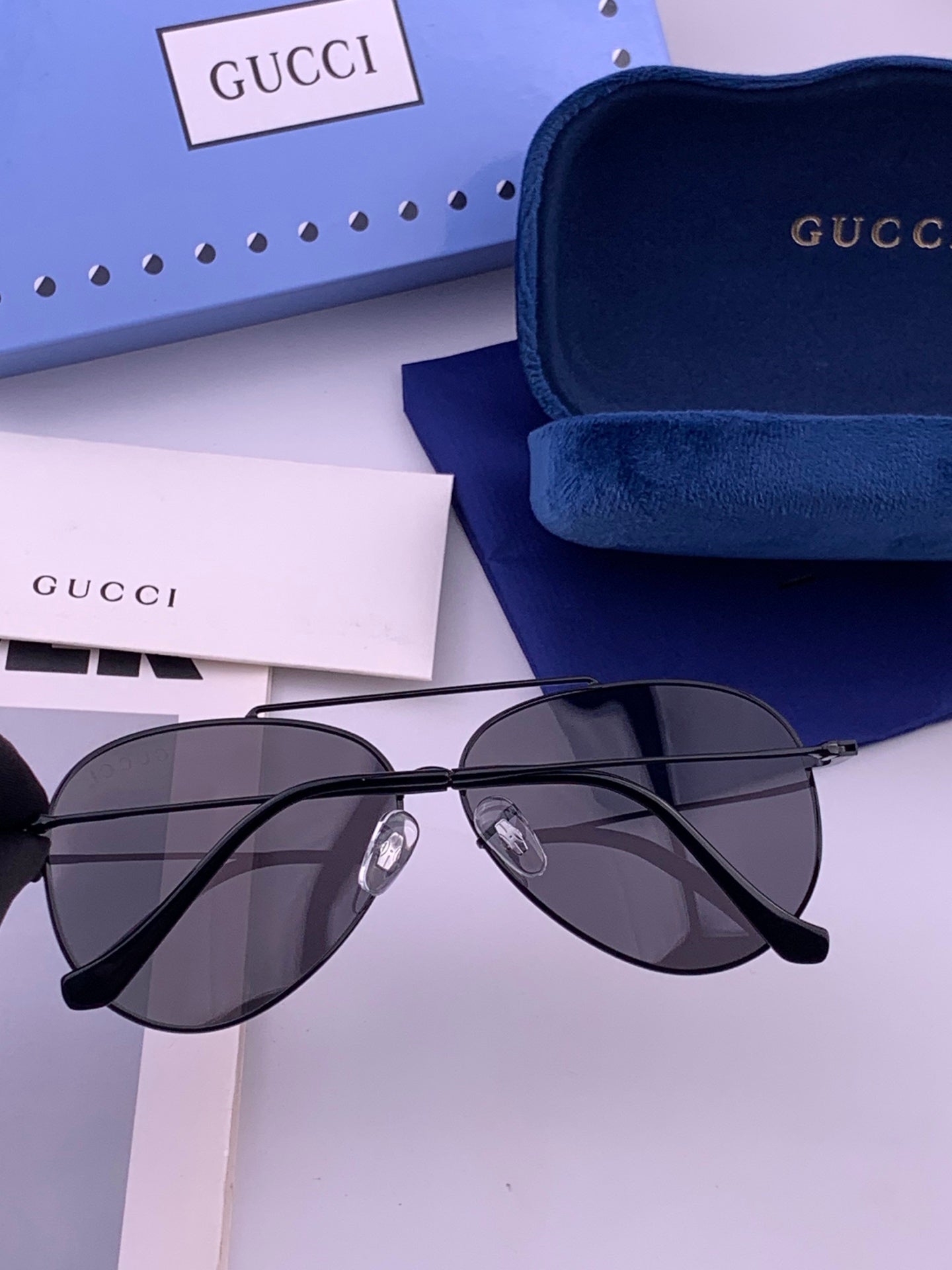 GUCCI 26S AVIATOR FRAME IN METAL 424700