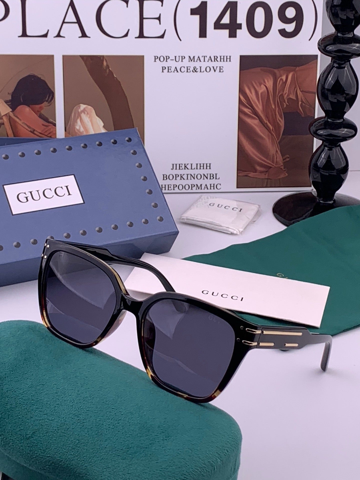 GUCCI 26S SQUARE FRAME IN ACETATE 426552