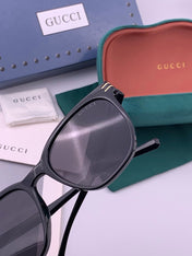 GUCCI 26S SQUARE FRAME IN ACETATE 426558