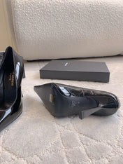 HIGH HEEL 10 CM PUMP IN BLACK PATENT CALFSKIN WITH GOLD HARDWARE