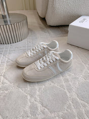 CELINE 25S JOGGER LOW LACE UP SNEAKER IN LIGHT GRAY CALFSKIN AND SUEDE