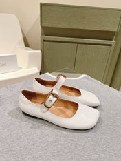 CHLOÉ 26S MARY JANE FLATS IN WHITE GLOSSY CALFSKIN