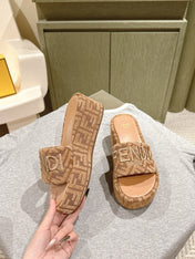 FENDI 26S PLATFORM SANDALS IN LIGHT BROWN FABRIC